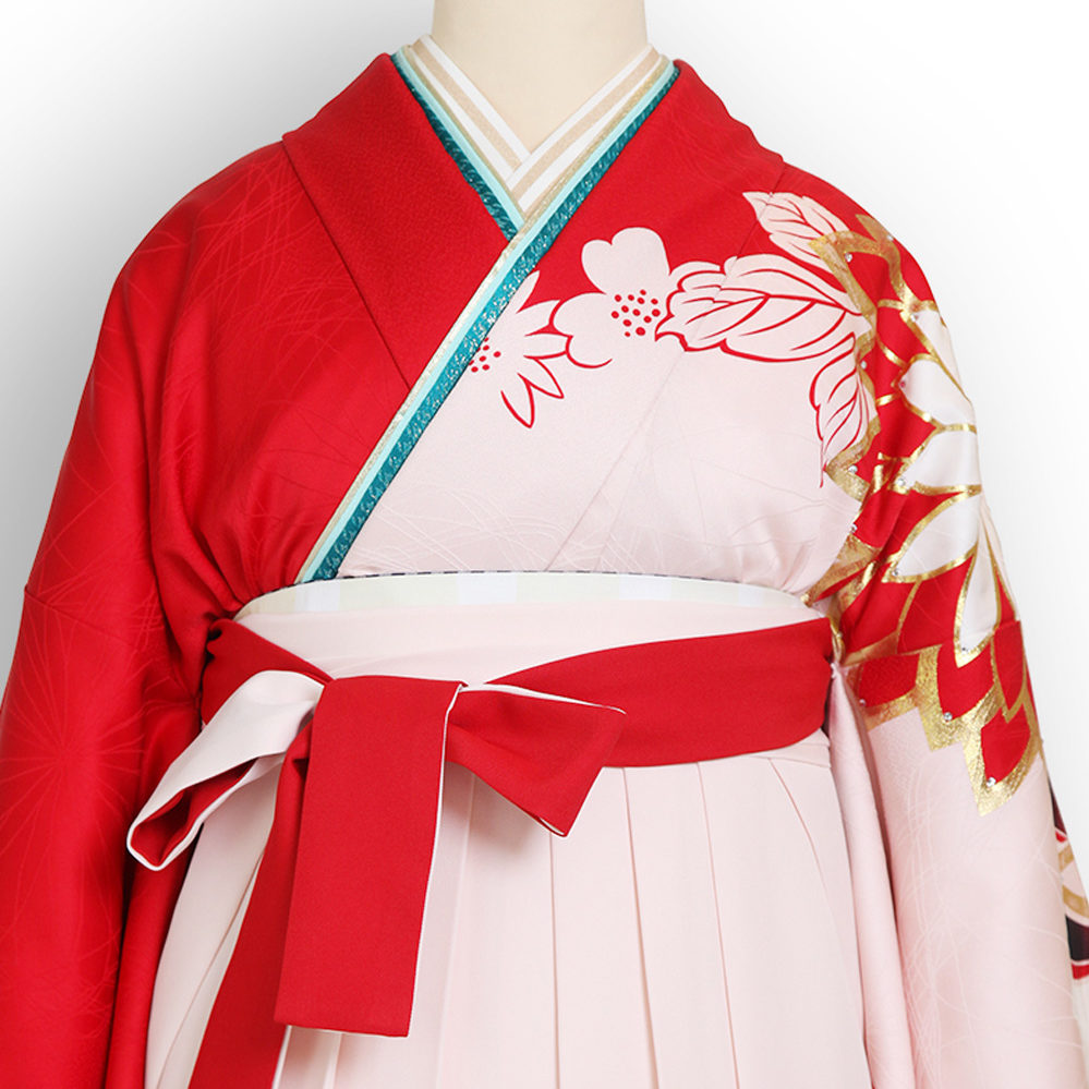明るく愛らしい赤×ピンクの卒業袴