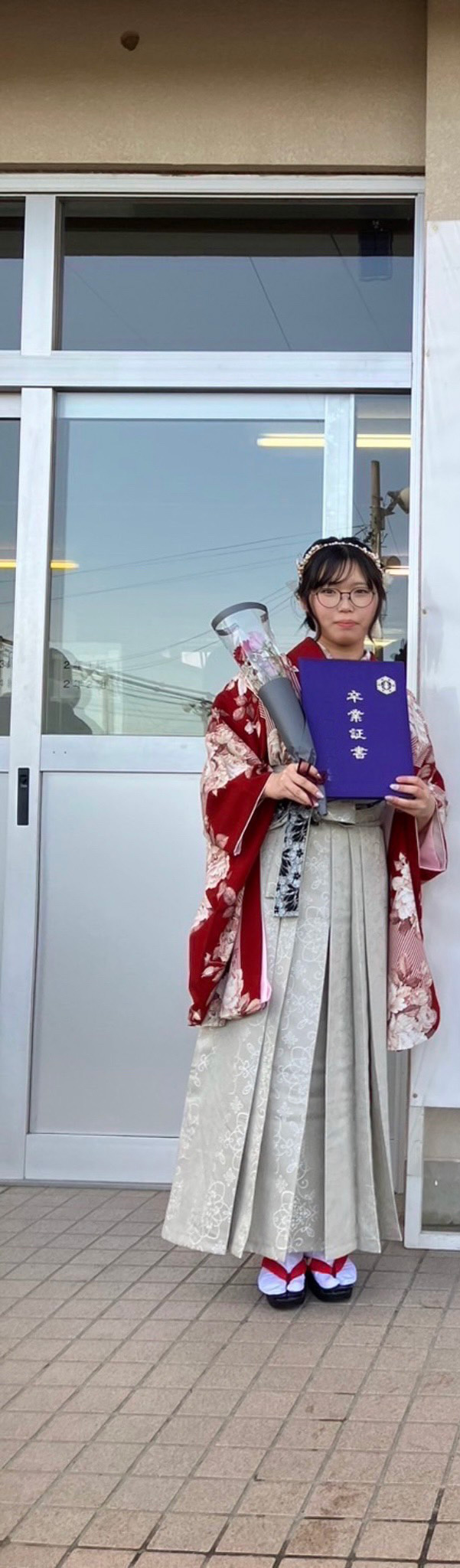 とっても素敵な袴! - 着物姫|成人式の振袖レンタル・卒業式の とっても素敵な袴! - 着物姫|成人式の振袖レンタル・卒業式の
