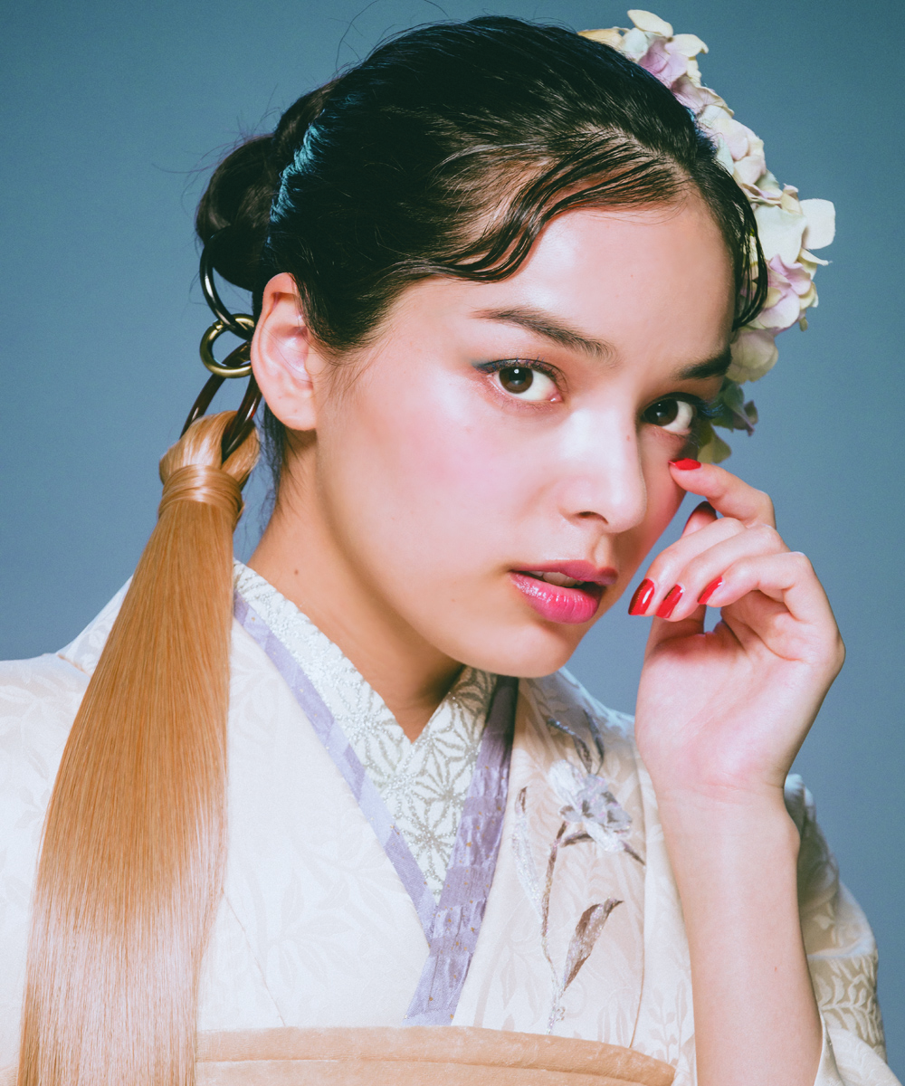 シンプルで個性派☆ホワイトリリー