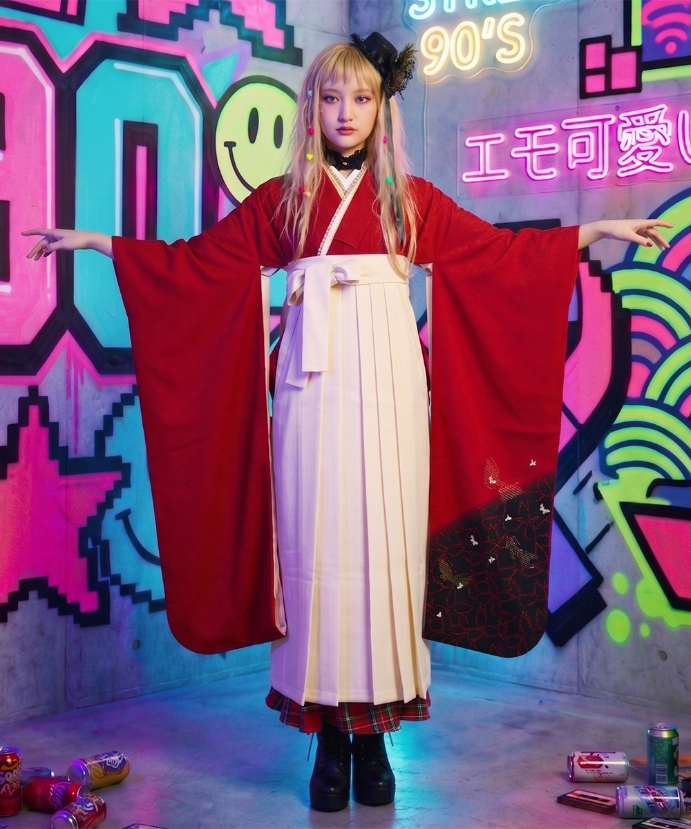 【卒業袴】個性派ゴシック☆赤ちりめん群蝶