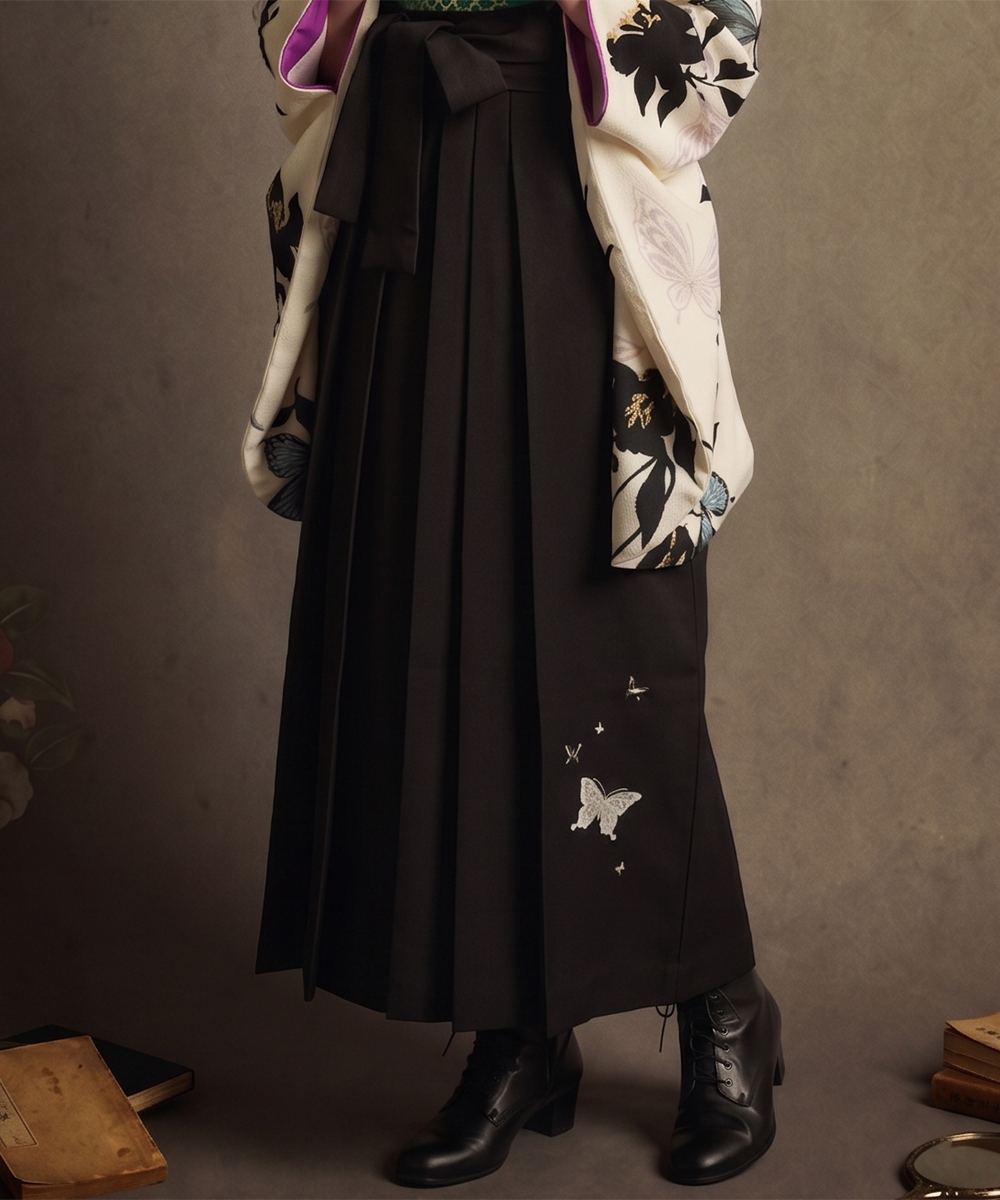【袴単品】黒地に蝶☆白地バタフライ157-170cm