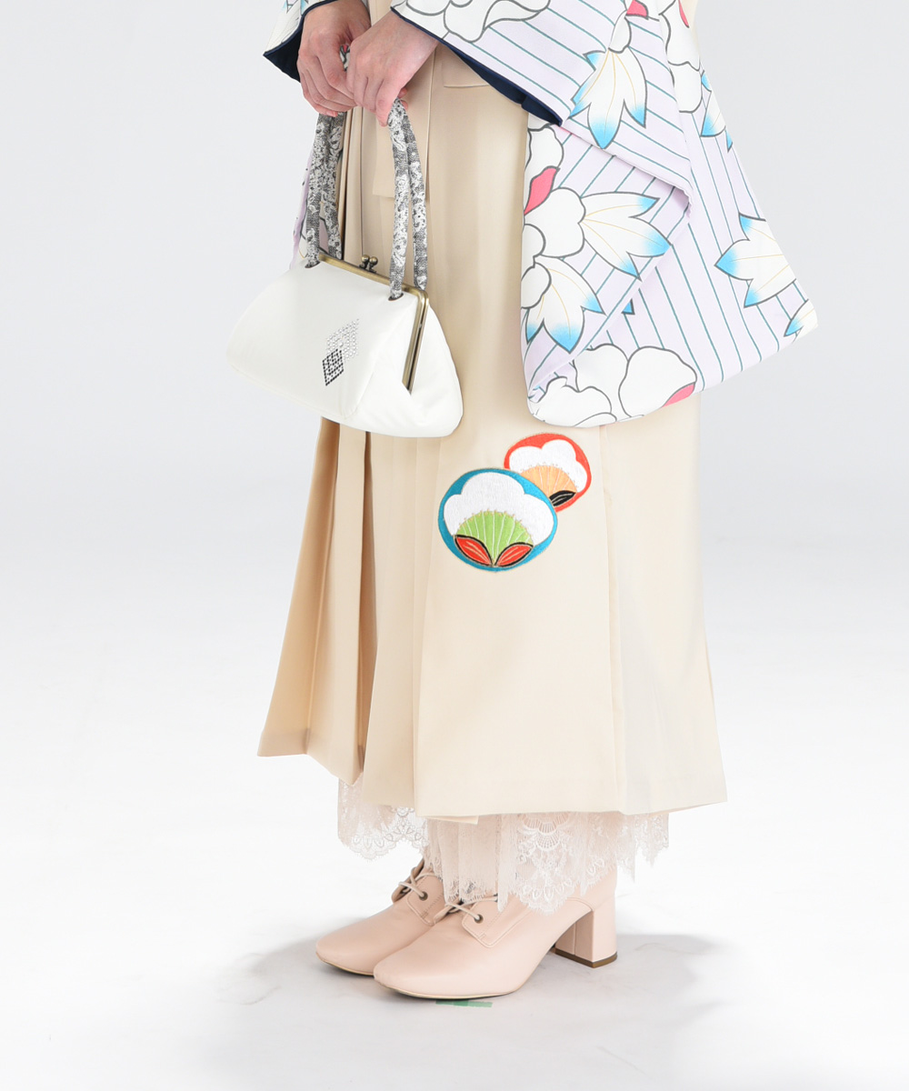 【卒業袴】エレガントな着こなしでおすまし女子☆大花 ラフィネモカ