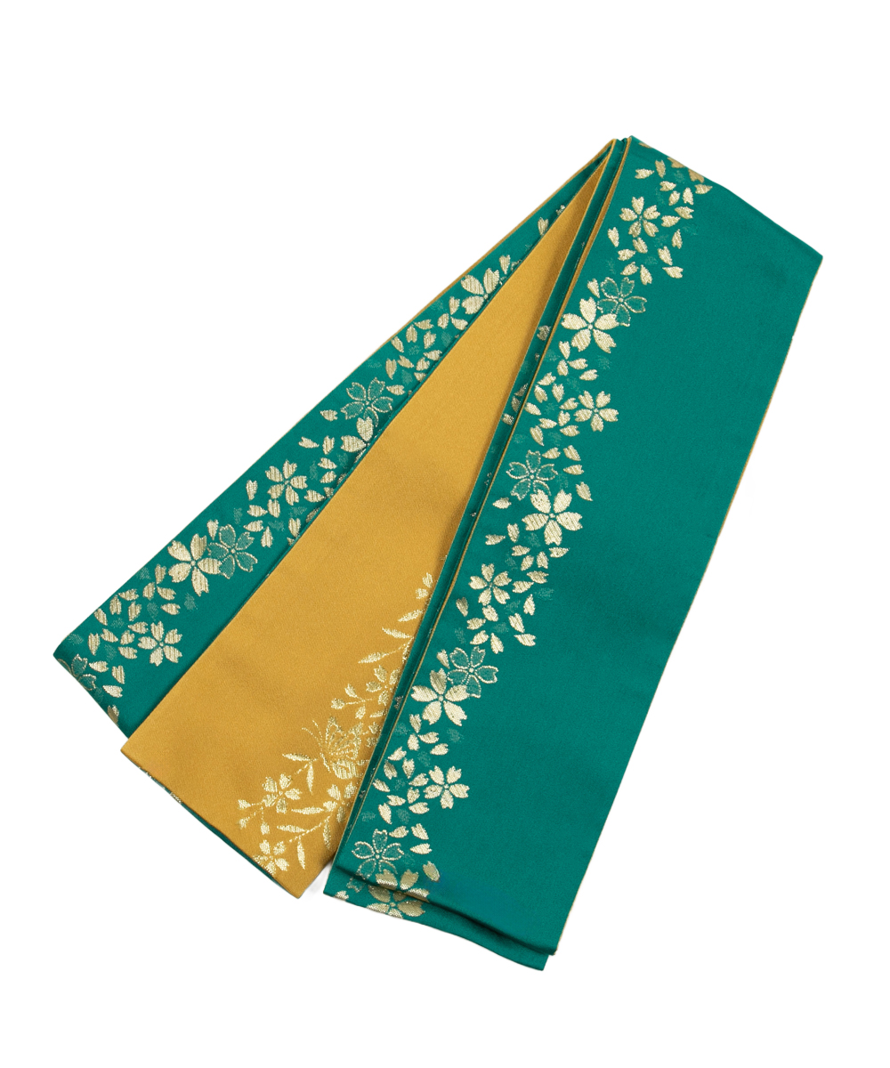 【卒業袴】スタイリッシュでクール☆白地バタフライ