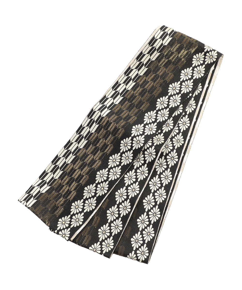 【卒業袴】落ち着き可愛いレトロモダン☆てふてふ J-ROSSO