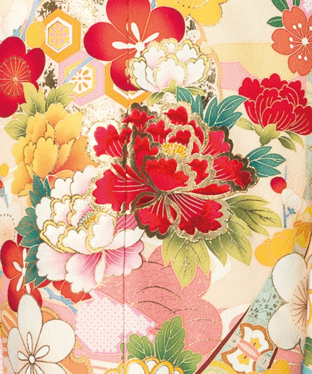 四季花が華やかに舞う振袖
