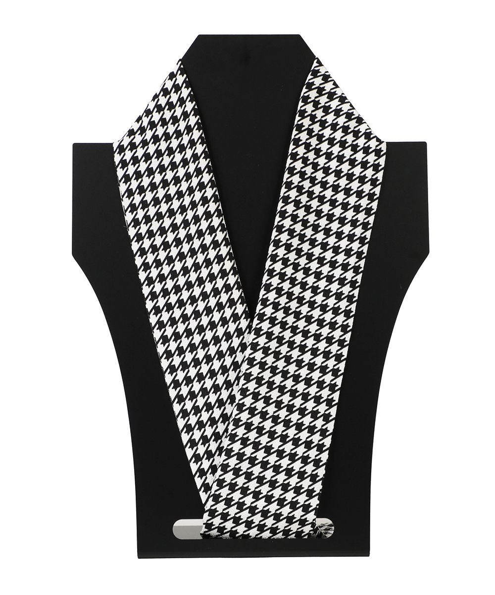 【卒業袴】幻想的な趣き☆黒地に蝶