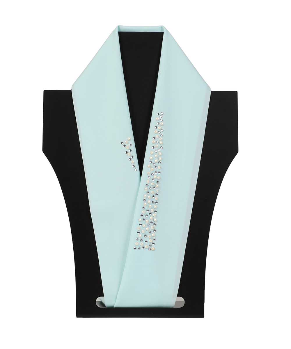 【卒業袴】きりりとした印象で☆白地のしに梅