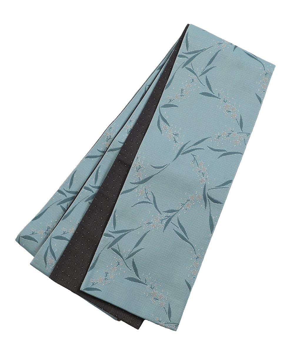 【卒業袴】きりりとした印象で☆白地のしに梅